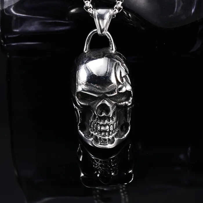 Hot-Selling Grinning Skull Pendant – Polished Stainless Steel Single Pendant | Trendy Gothic Jewelry for Men & Women | In Stock for Bulk Orders