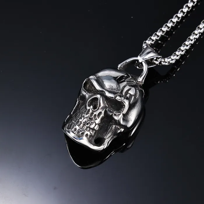 Hot-Selling Grinning Skull Pendant – Polished Stainless Steel Single Pendant | Trendy Gothic Jewelry for Men & Women | In Stock for Bulk Orders