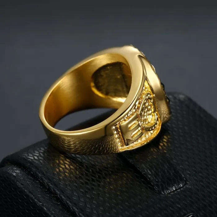 Wholesale HIPHOP Virgin Mary Rings for Men – Gold-Plated Titanium Steel with Colorful Rhinestones | Religious Bling Jewelry Supplier