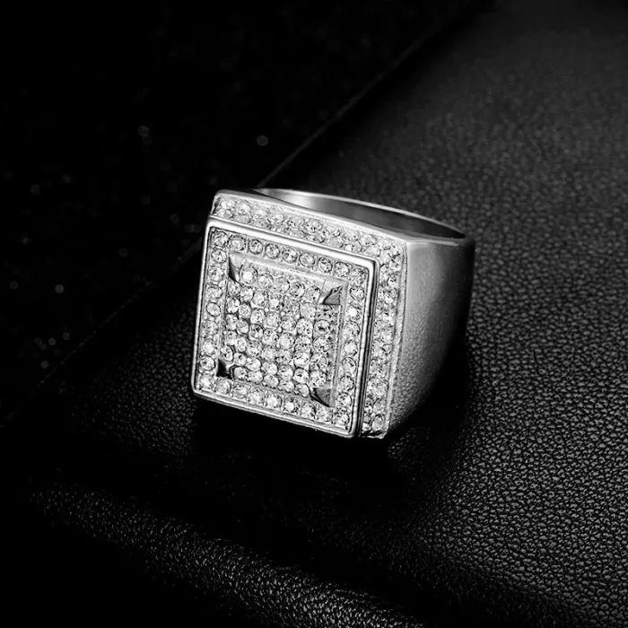 Wholesale HIPHOP Full Rhinestone Rings for Men – Gold-Plated Titanium Steel Nightclub Jewelry | Bling Style Supplier