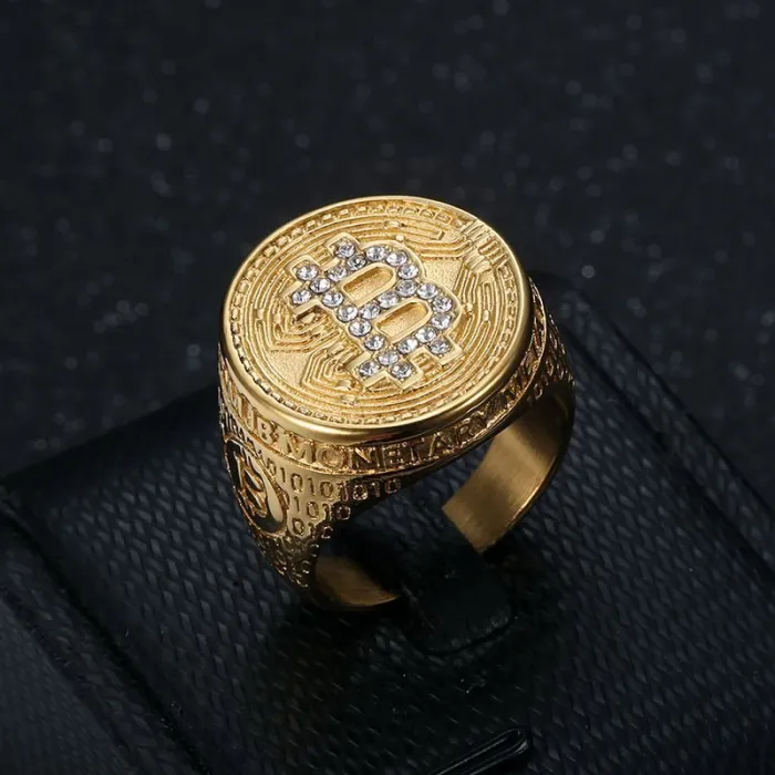 Wholesale HIPHOP Bitcoin Rings for Men – Gold-Plated Titanium Steel with Rhinestones | Crypto Bling Jewelry Supplier