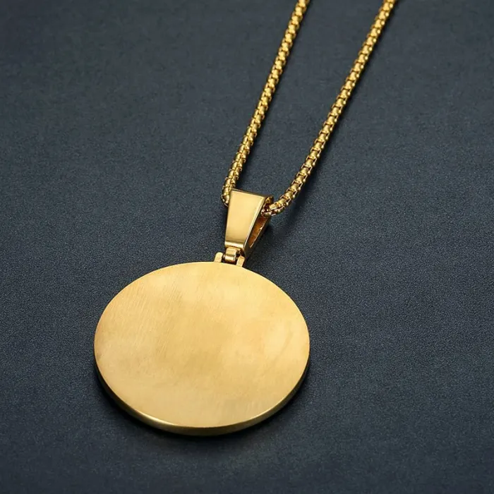 Wholesale HIPHOP Bitcoin B Pendant Necklace – West Coast Gold-Plated Cast Titanium Chain | Crypto Jewelry Supplier