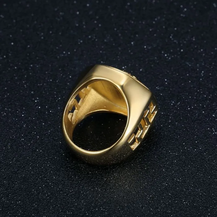 Wholesale Gold HIPHOP Lady Head Ring for Men – Polished Titanium Steel Urban Bling Jewelry | Streetwear Supplier