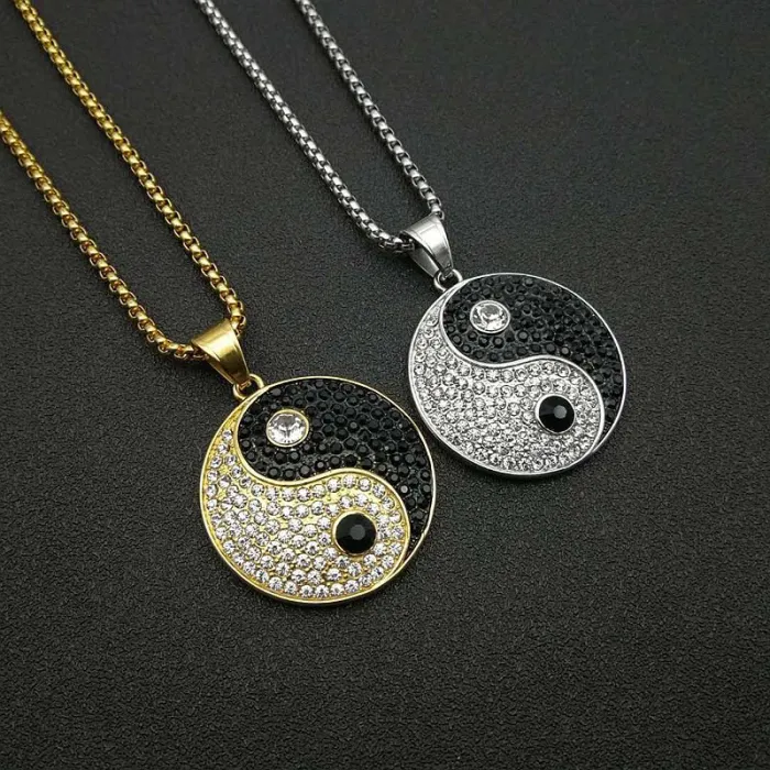 Wholesale Yin Yang Pendant Necklace – Bulk Black & Gold-Plated Titanium Steel Hip Hop Jewelry with Rhinestones