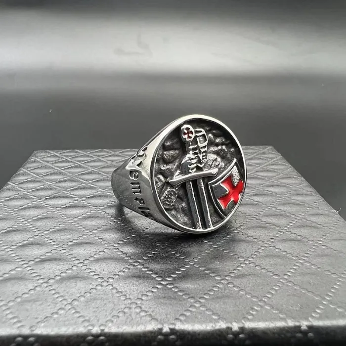 Wholesale Templar Cross Ring – Bulk Titanium Steel Red Epoxy Knight Ring with Inscription for Men