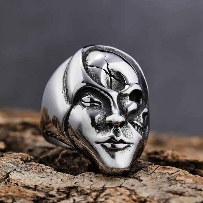 Bulk Stainless Steel One-Eyed Skull Mask Pendant – No-Fade Vintage Gothic Jewelry | Factory Supply for Resellers, Boutiques & Online Stores