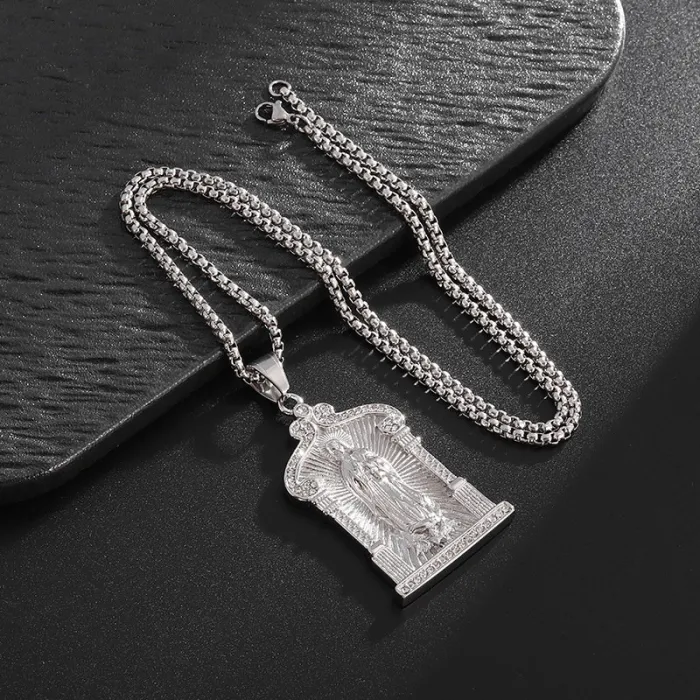 Wholesale Virgin Mary Pendant Necklace – Bulk 18K Gold-Plated Polished Titanium Steel Jewelry for Men at Factory Price