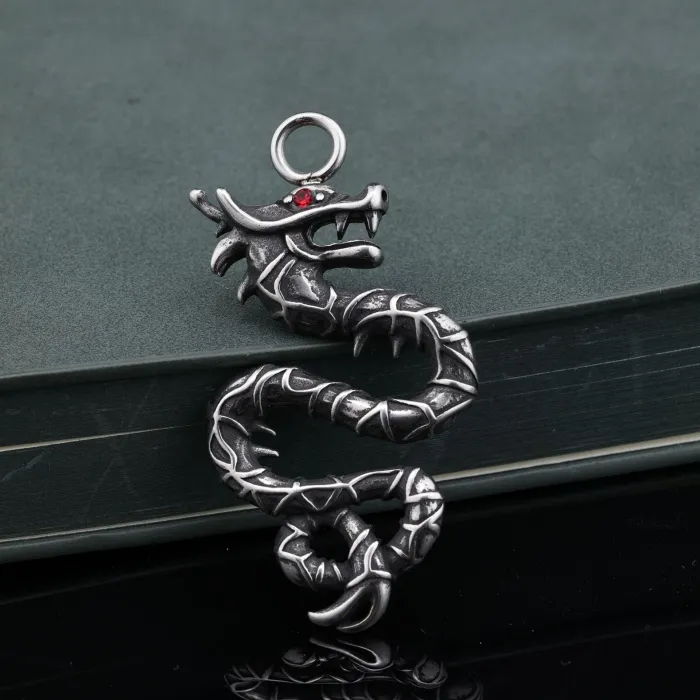 Bulk Vintage Dragon Pendant Necklace – Stainless Steel Gemstone Jewelry, Bold & Unique Design, Ideal for Resellers, Factory Direct Wholesale