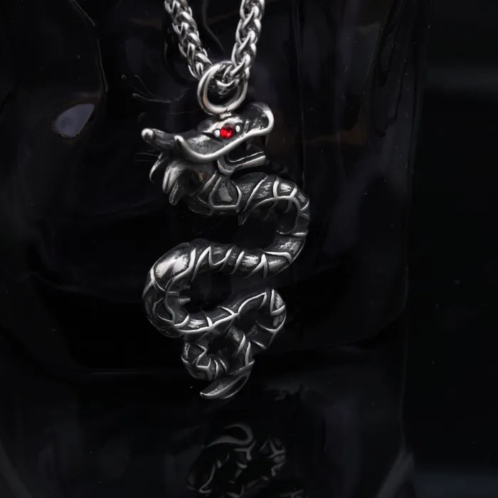 Bulk Vintage Dragon Pendant Necklace – Stainless Steel Gemstone Jewelry, Bold & Unique Design, Ideal for Resellers, Factory Direct Wholesale
