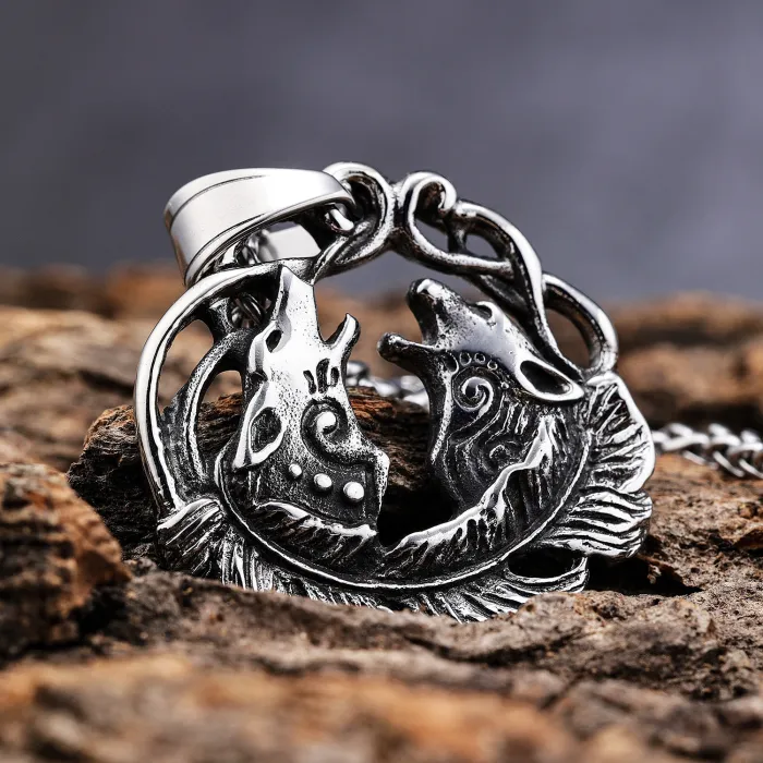 Bulk Viking Ice Wolf Pendant – Fierce Nordic Mythology Stainless Steel Jewelry | Wholesale Titanium Steel Men’s Necklace for Resellers