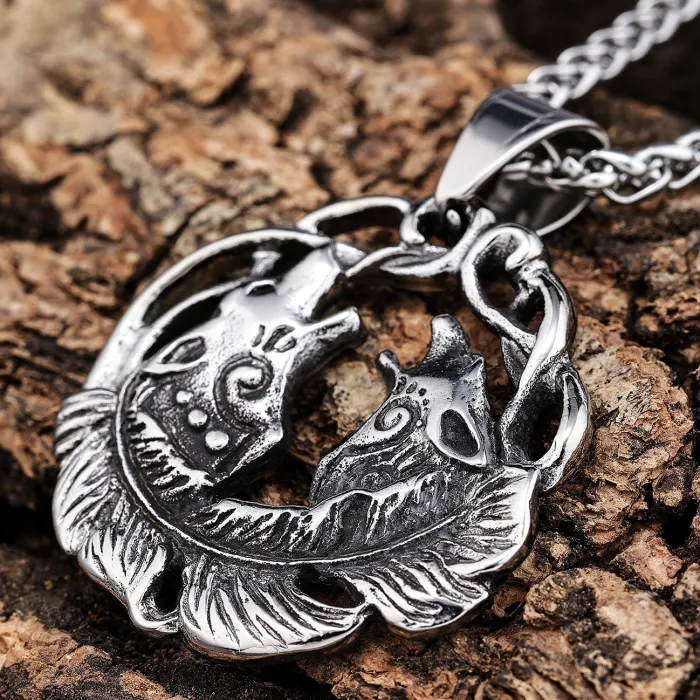Bulk Viking Ice Wolf Pendant – Fierce Nordic Mythology Stainless Steel Jewelry | Wholesale Titanium Steel Men’s Necklace for Resellers