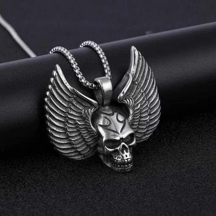 Wholesale Gothic Winged Skull Pendant – Retro Stainless Steel Punk Necklace for Men | Bulk Goth Biker Jewelry Supplier