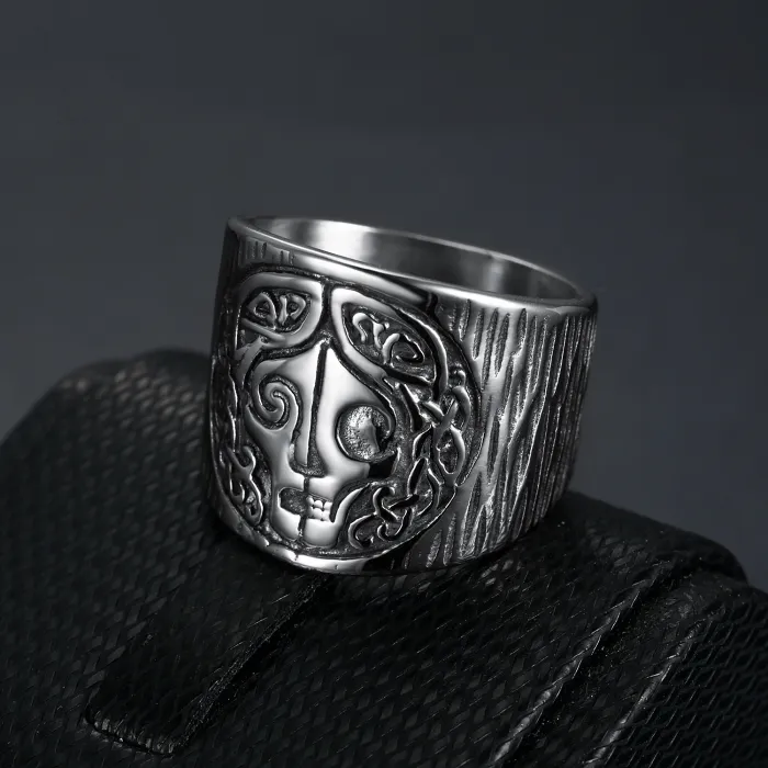 Wholesale Viking Style Titanium Steel Ring – Nordic Mythology Tribal Pattern Men's Jewelry, Ethnic Design, Bulk Stainless Steel Rings in Stock