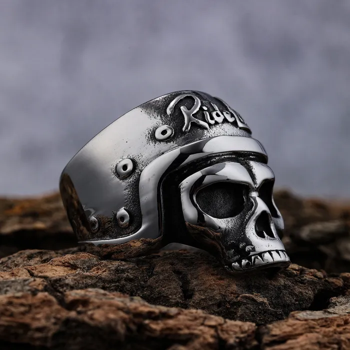 Wholesale Biker Helmet Skull Ring – Stylish Punk Gothic Stainless Steel Ring for Men | Cool Motorcycle Jewelry Supplier