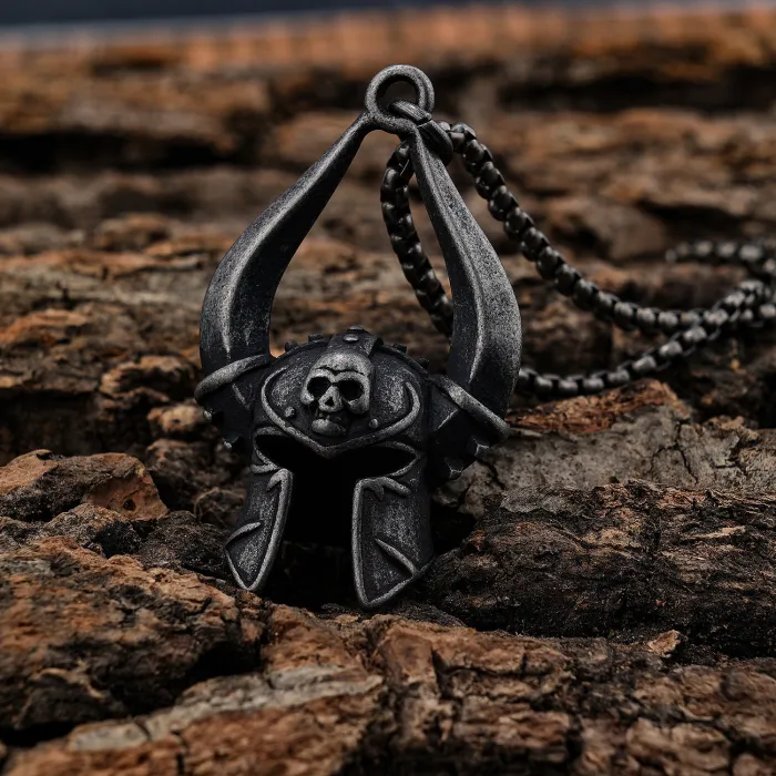 Hot-Selling Wholesale Gothic Skull Mask Pendant – Vintage-Style Stainless Steel Jewelry for Men | Bold Fashion Accessory in European Retro Design