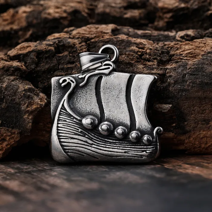 Hot-Selling Black Pearl Pirate Ship Pendant – Unique Stainless Steel Jewelry for Men | Wholesale Nautical Statement Accessory, Factory Direct Supply