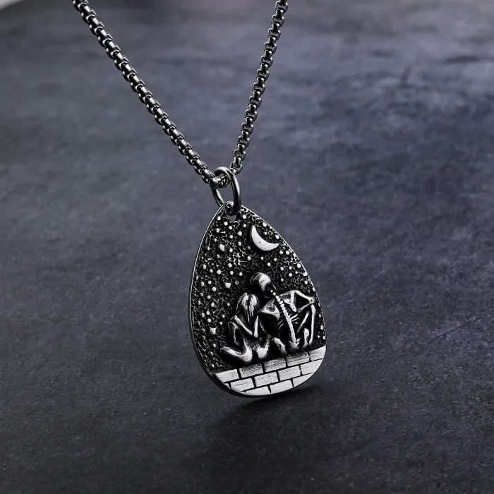 Motorcycle Style Retro Couple Skull Back Pendant – Stainless Steel Gothic Necklace | Fashion Accessories Wholesale for Men & Women