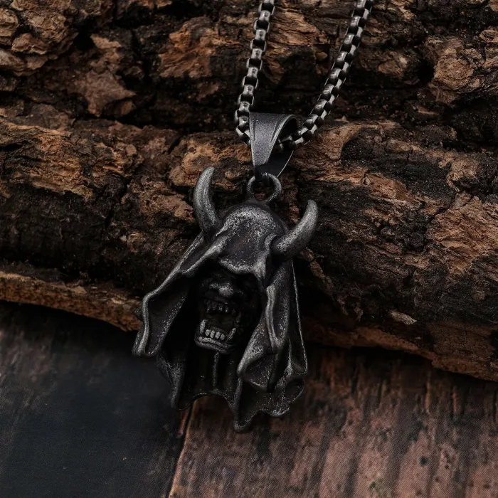 Retro Demon Hannya Mask Pendant – Gothic Japanese Style Stainless Steel Necklace | Punk Fashion Jewelry Accessories Wholesale