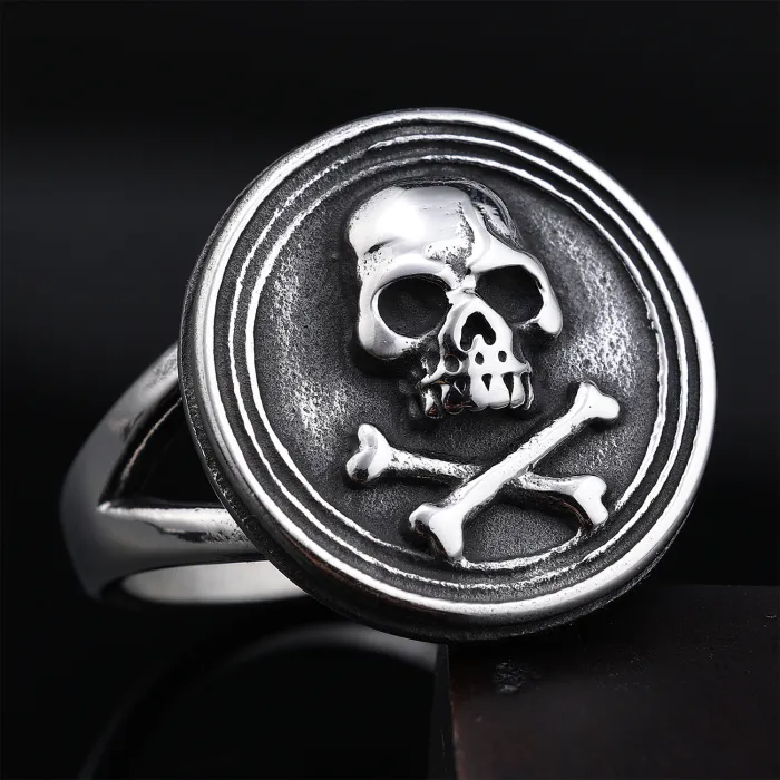 Wholesale Punk Skull Ring – Vintage-Inspired Statement Signet Ring for Men | Stainless Steel Gothic Jewelry Supplier | Bulk Fashion Accessories