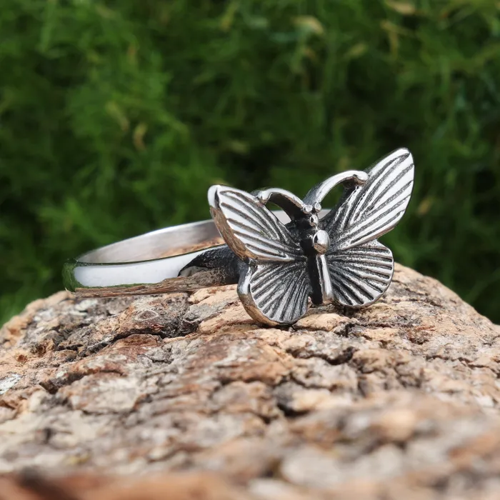 Wholesale Small Butterfly Stainless Steel Ring – Minimalist Women's Jewelry | Dainty and Chic Design | Ready Stock for Fast Bulk Orders