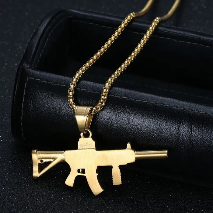 Wholesale Hip Hop M4 Rifle Pendant Necklace | Titanium Steel Vacuum Plated Bulk Supplier & Factory Price