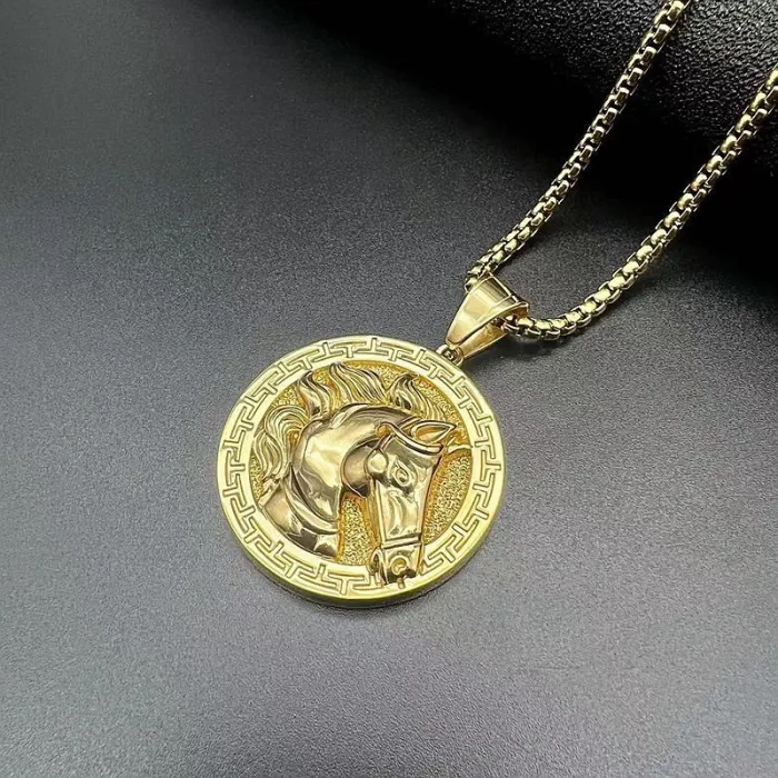 Wholesale Hip Hop Horse Head Pendant Necklace | Stainless Steel Gold Plated Bulk Supplier & Factory Price