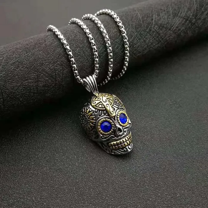Wholesale Gold Plated Stainless Steel Skull Head Necklace with Blue Eyes – Halloween Jewelry Bulk Supplier Factory Price
