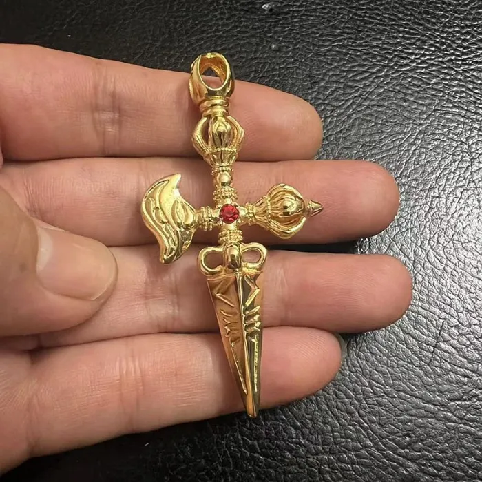 Wholesale Titanium Steel Vajra Pendant Necklace – Vintage Punk Tibetan Jewelry Bulk Supplier Factory Price