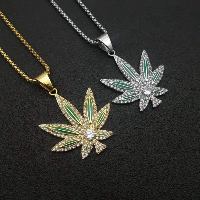 Wholesale Maple Leaf Couple Pendant – Bulk Gold-Plated Titanium Steel Hip Hop Necklace with Epoxy and CZ at Factory Price