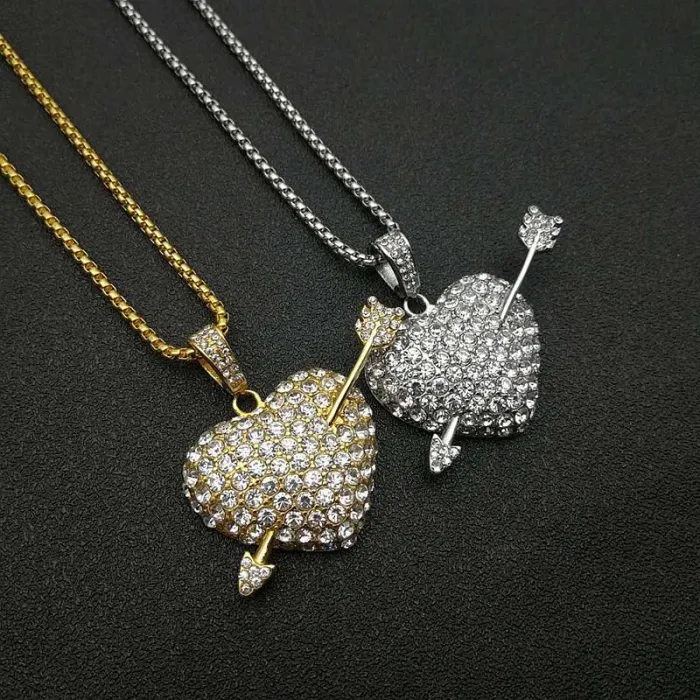 Wholesale Hip Hop Arrow Heart Pendant Necklace | Iced Out Titanium Steel Jewelry Bulk Supplier