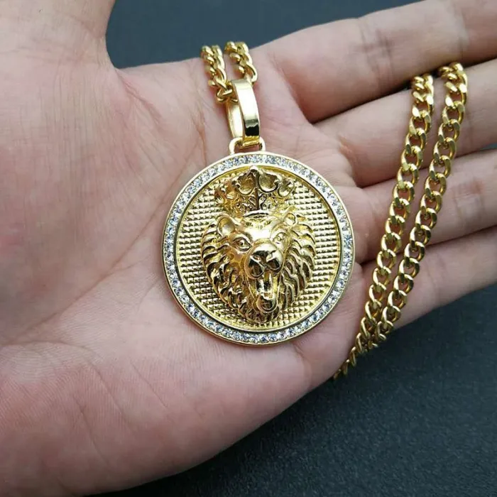 Wholesale Crown Lion Head Pendant Necklace | Hip Hop Iced Out Color-Retaining Gold Titanium Steel Jewelry Supplier