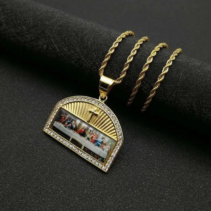Wholesale Gold Plated Titanium Steel Thirteen Apostles Pendant Necklace – Religious Jewelry Bulk Supplier Factory Price