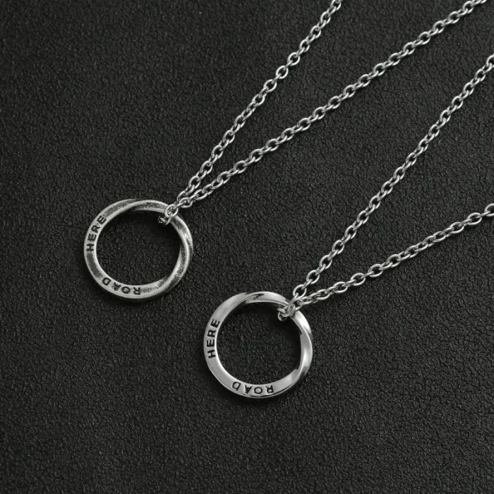 Wholesale Mobius Ring Pendant Necklace – Stainless Steel Twisted Circle Hip Hop Jewelry for Men Factory Price