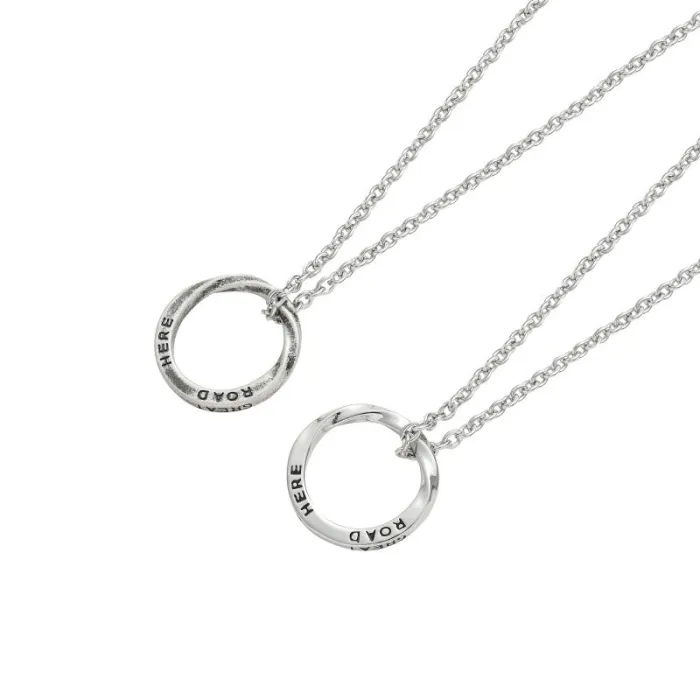 Wholesale Mobius Ring Pendant Necklace – Stainless Steel Twisted Circle Hip Hop Jewelry for Men Factory Price
