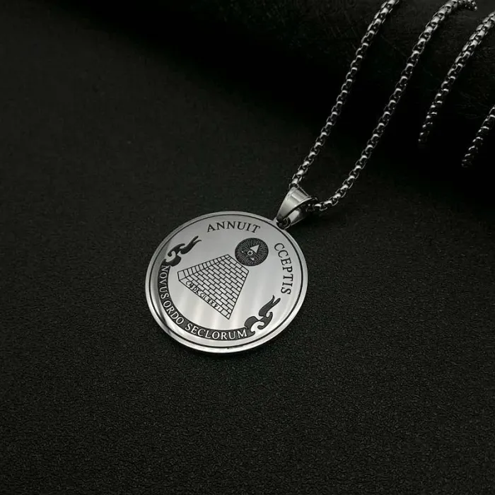Wholesale Gold Plated Titanium Steel Eye of Providence Pendant Necklace – Hip Hop Religious Jewelry Bulk Supplier Factory Price