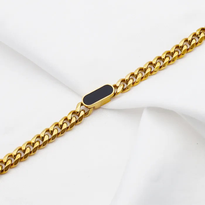 18K Gold Plated Stainless Steel Bracelet for Women – Simple Stylish Jewelry Gift