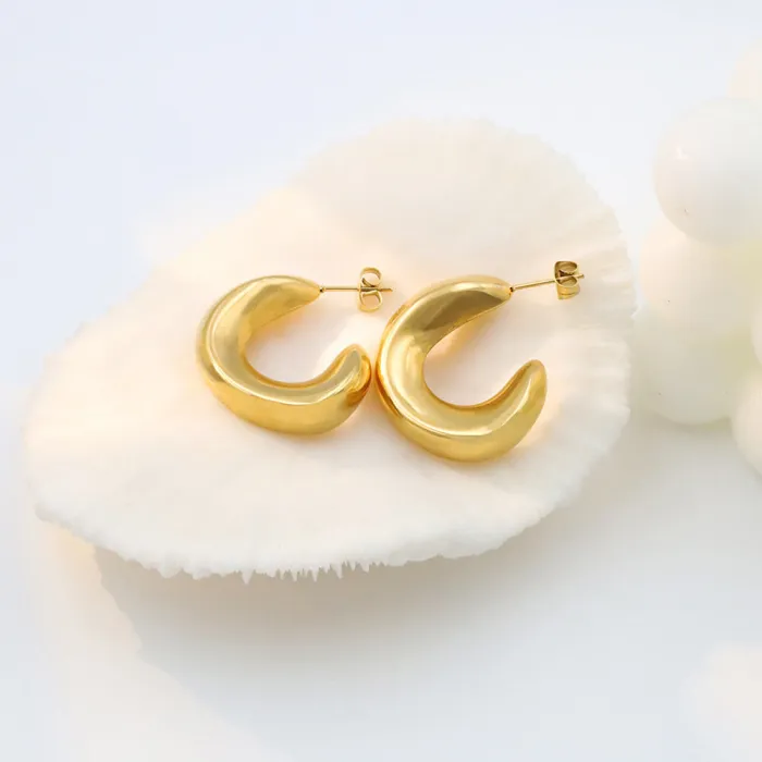 Wholesale Geometric C-Shaped Hollow Earrings – Minimalist Stainless Steel Jewelry for Women