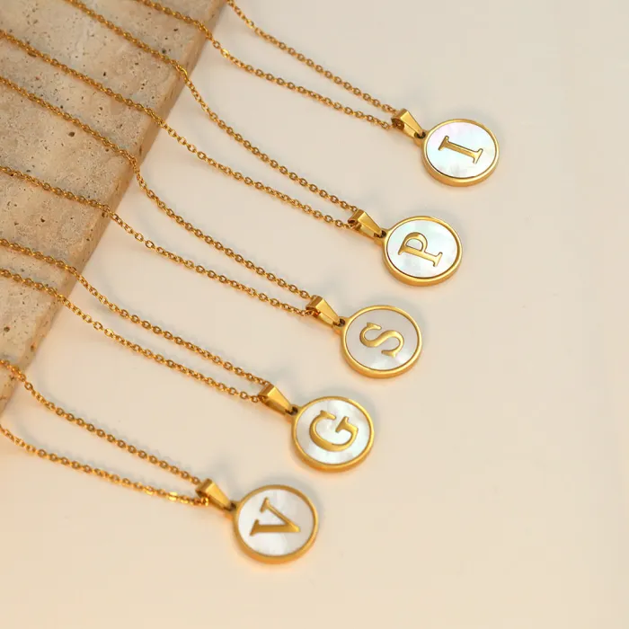 Wholesale 18K Gold Plated Stainless Steel Round Shell Necklace – Alphabet Pendant Jewelry for Women