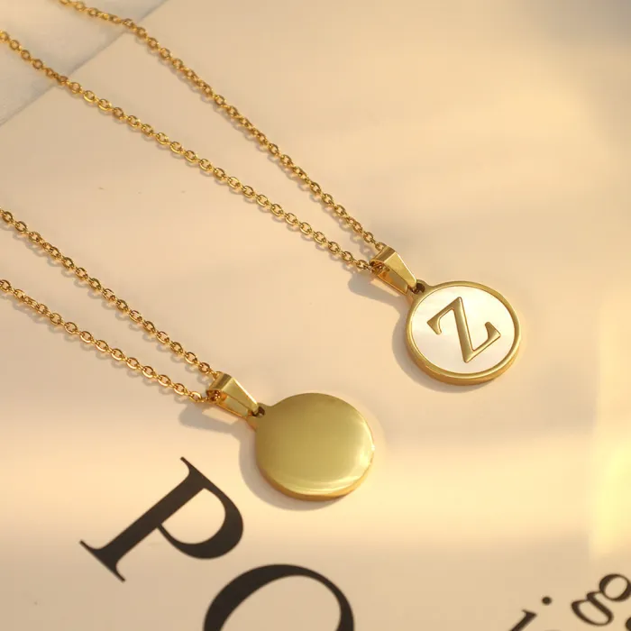 Wholesale 18K Gold Plated Stainless Steel Round Shell Necklace – Alphabet Pendant Jewelry for Women