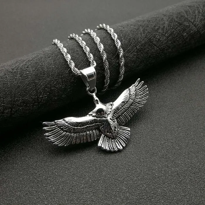 Wholesale Polished Gold Plated Titanium Steel Eagle Pendant Necklace – Vintage Punk Jewelry Bulk Supplier Factory Price